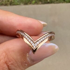 Elegant Rose Gold Chevron Ring with diamonds